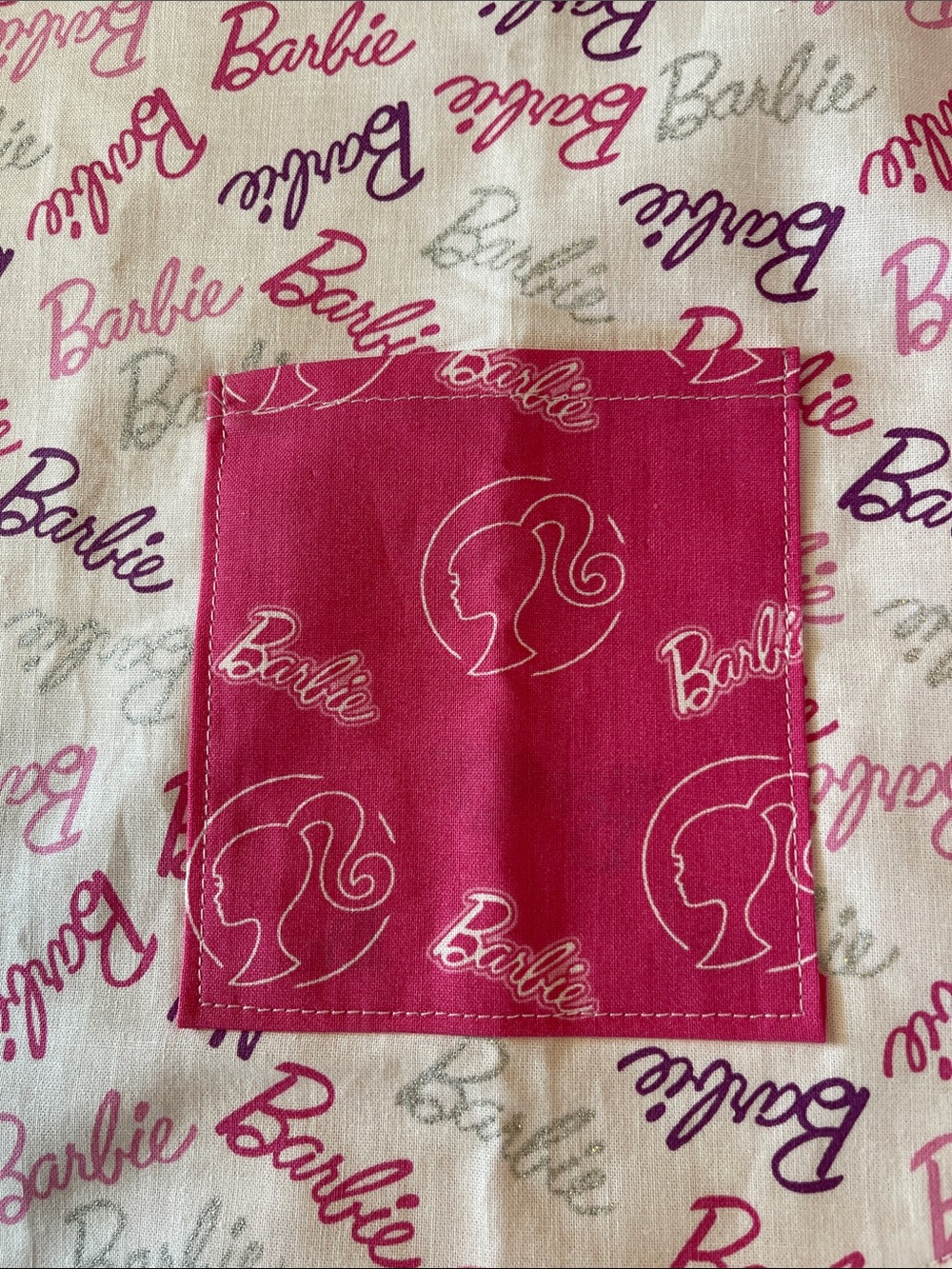 Kids Reversible Apron Cooking & Crafts Ages 3 - 7 Barbie - Picture 8 of 8